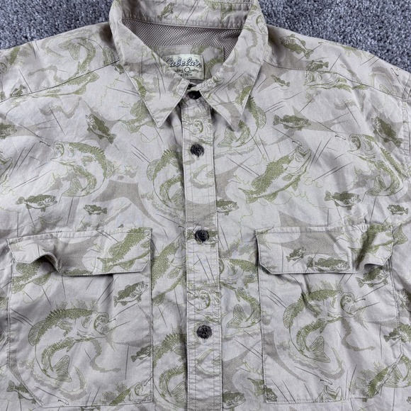 Cabelas Fishing Shirt Mens XL Beige All Over Print Fish Button Vented Pockets - Picture 1 of 6